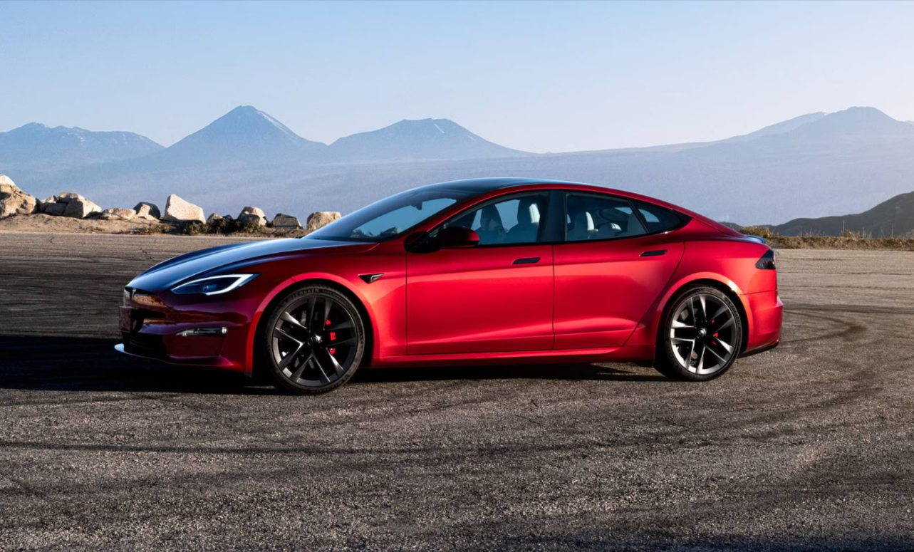 2025 Tesla Model S | Long Range